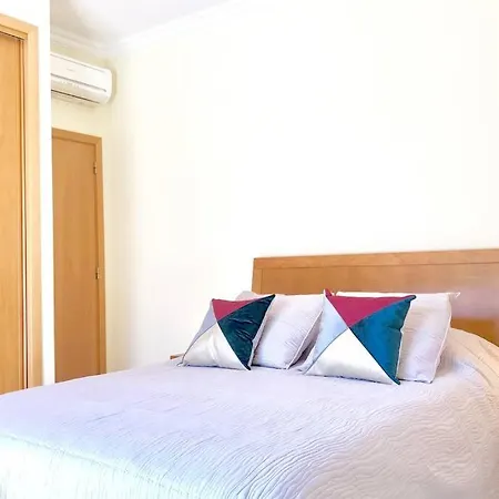 Appartement L Amazing Terrasse With Jacuzzi Encosta Da Orada