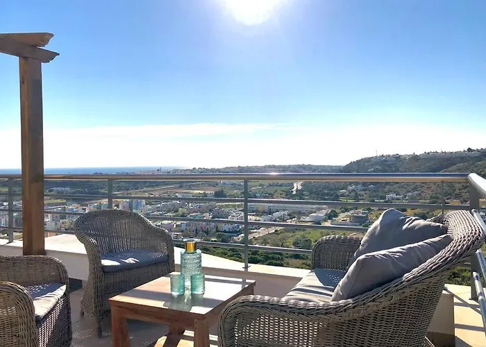 Apartment L Amazing Terrasse With Jacuzzi Encosta Da Orada