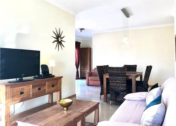 L Amazing Terrasse With Jacuzzi Encosta Da Orada * Albufeira