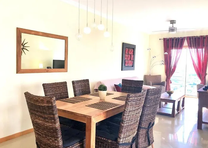 L Amazing Terrasse With Jacuzzi Encosta Da Orada Albufeira